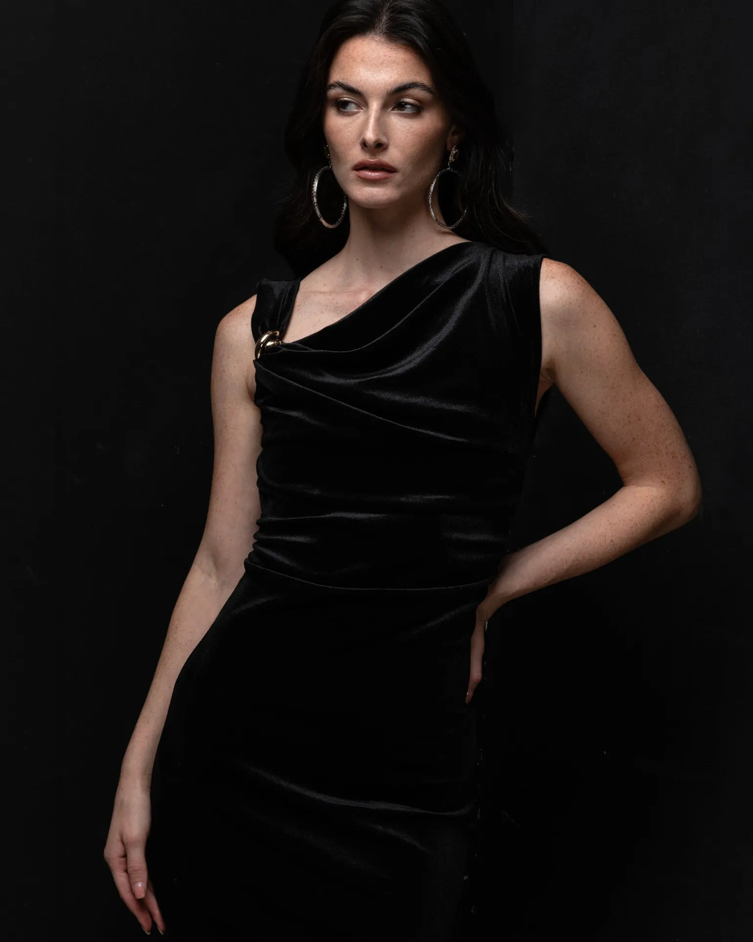 Donna Piazza Italia Abiti E Tute<Abito loungette in velluto con accessorio sulla spalla - Nero
