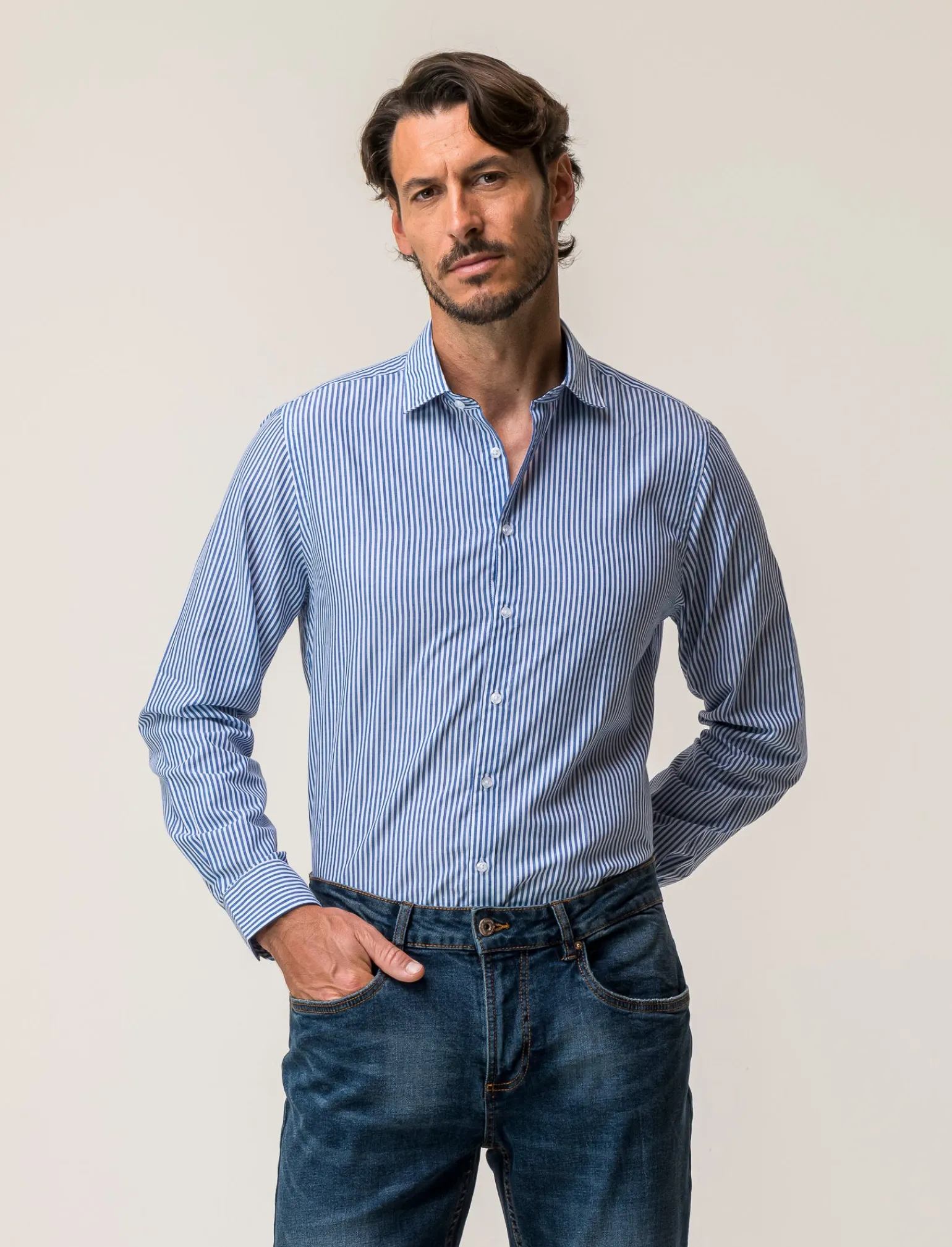 Uomo Piazza Italia Camicie<Camicia regular fit in tessuto di misto cotone easy iron con collo francese e maniche lunghe - ette