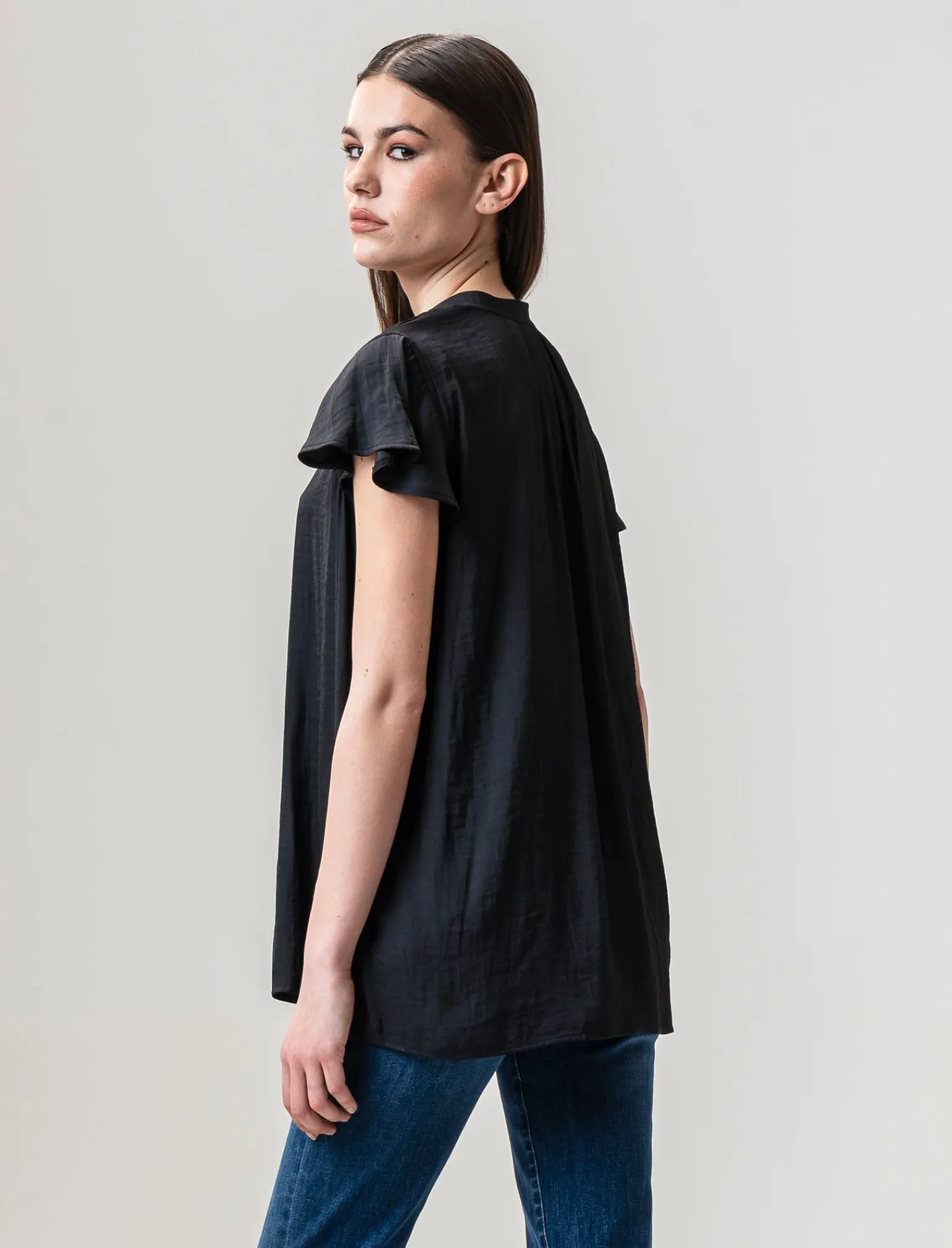 Donna Piazza Italia Camicie E Casacche<Casacca in tessuto fluido, apertura scollo a V e maniche volant -