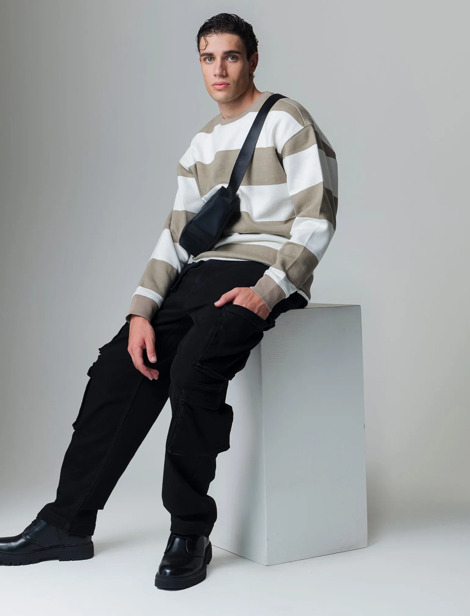 Uomo Piazza Italia Uomo | Felpe<Felpa loose fit in misto cotone garzato con collo rotondo - kaki