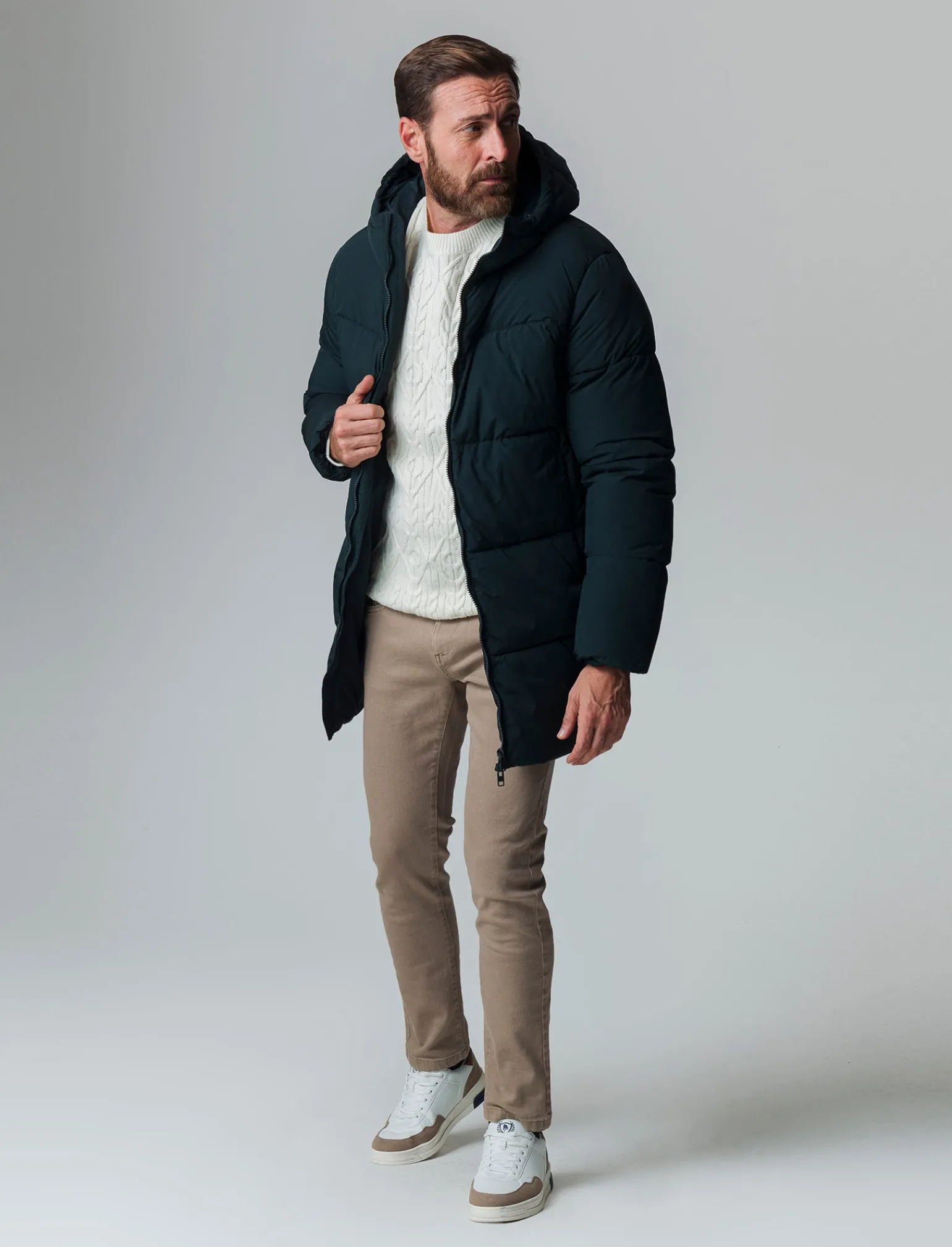 Uomo Piazza Italia Giubbini E Cappotti<Giaccone lungo realizzato in tessuto tecnico imbottito con cappuccio -
