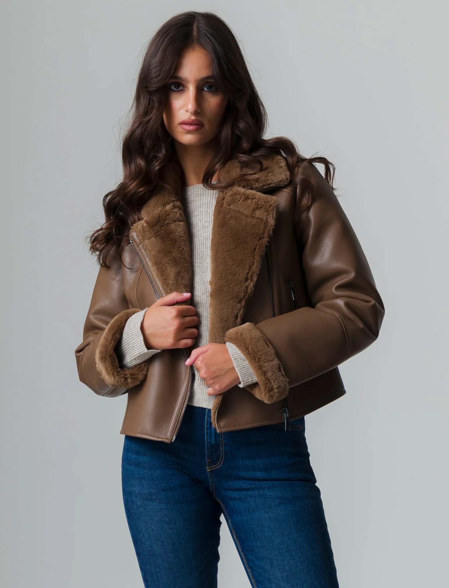 Donna Piazza Italia Donna | Giubbini E Cappotti<Giubotto modello chiodo in finto sued con interno in shearling - tortora