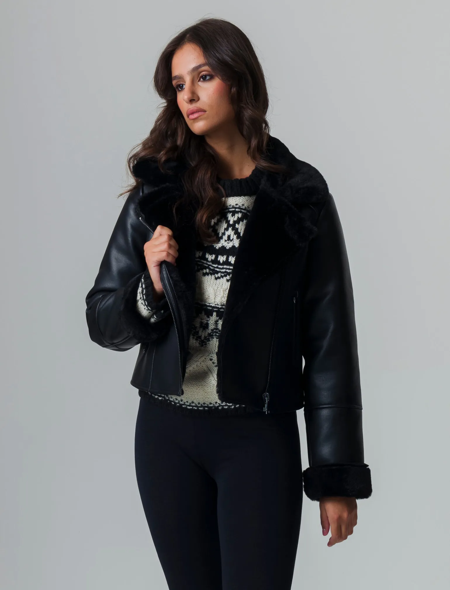 Donna Piazza Italia Donna | Giubbini E Cappotti<Giubotto modello chiodo in finto sued con interno in shearling -