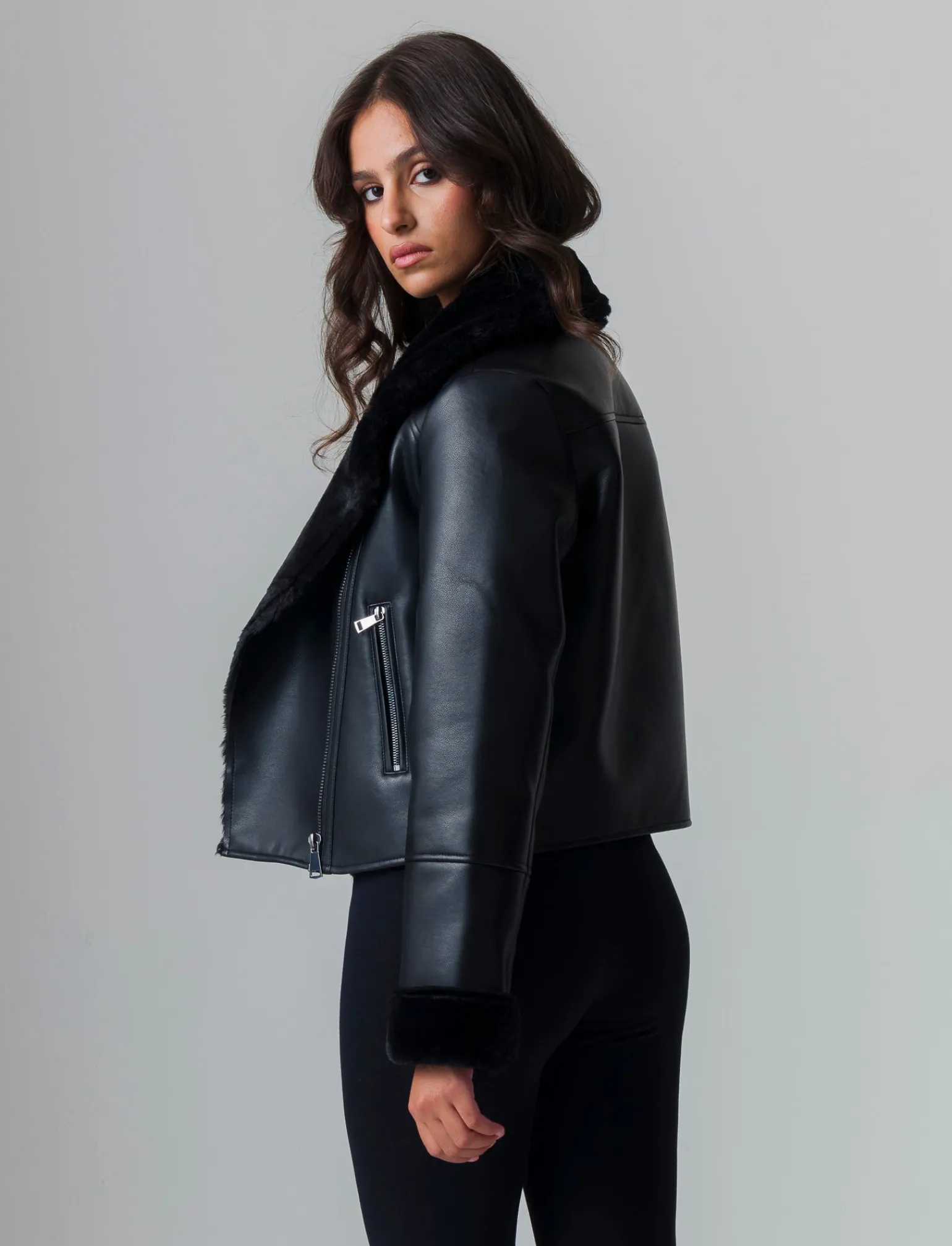 Donna Piazza Italia Donna | Giubbini E Cappotti<Giubotto modello chiodo in finto sued con interno in shearling -