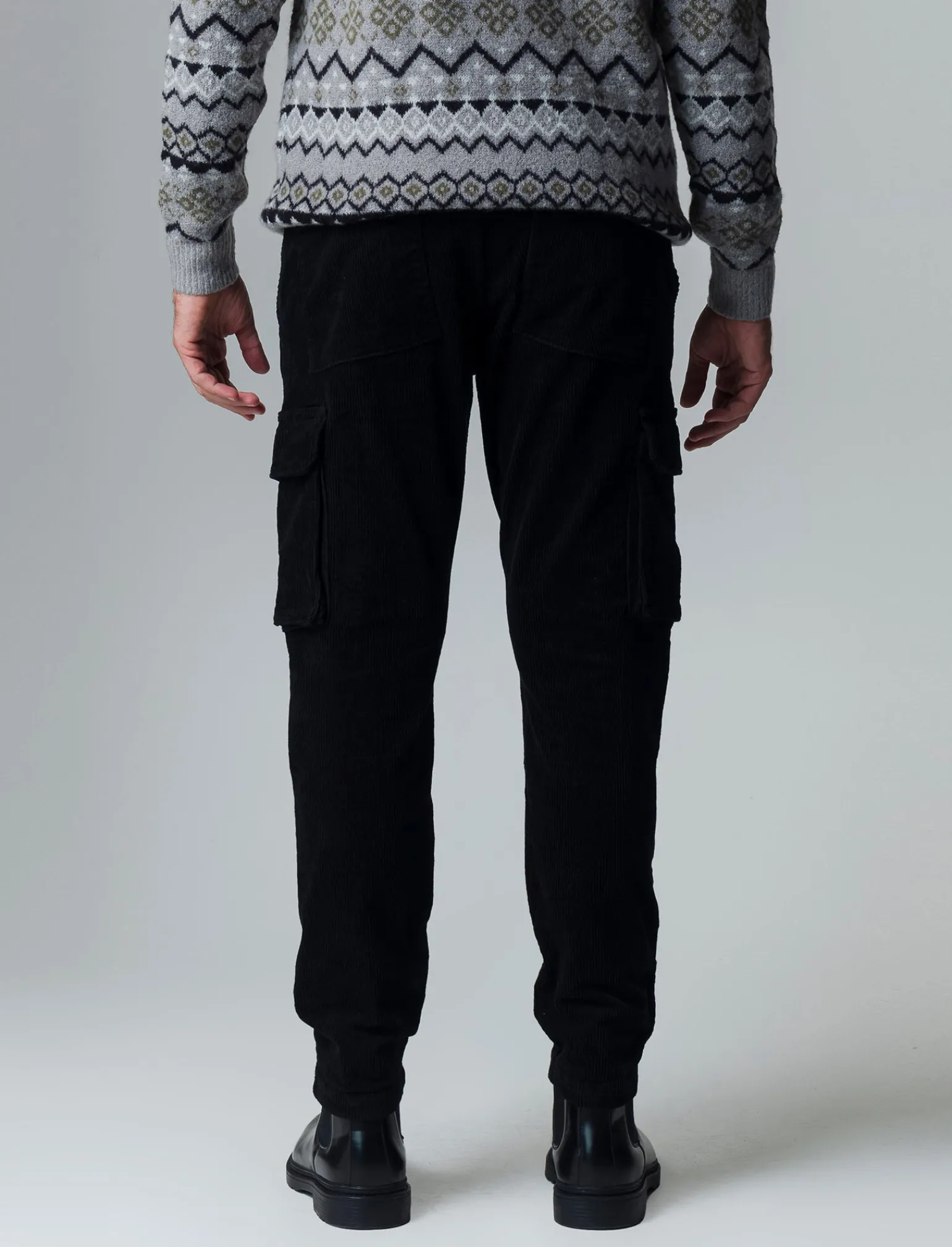 Uomo Piazza Italia Pantaloni<Pantaloni cargo in velluto a coste tapered fit con tasche a toppa posteriori -
