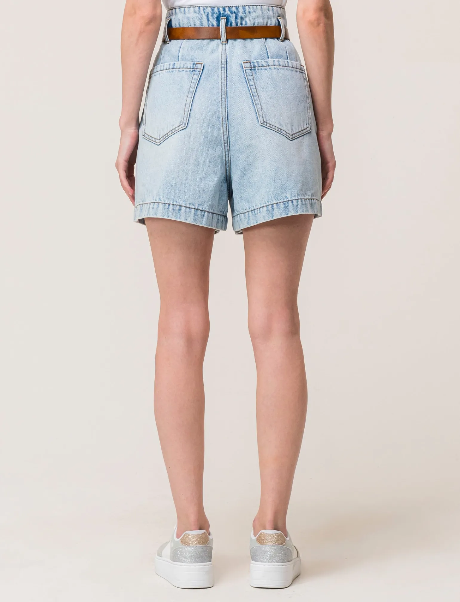 Donna Piazza Italia Shorts<Short in demin modello paper bag con cintura e tasche applicate sul retro - Denim chiaro