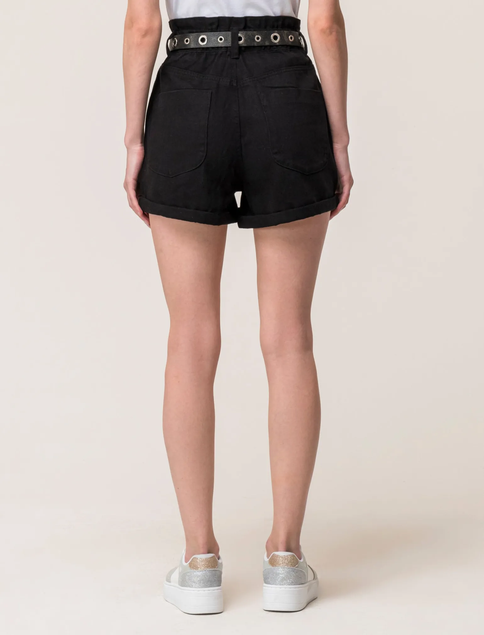 Donna Piazza Italia Shorts<Short in tessuto vestibilità paper bag con cintura e orlo riscoltato -