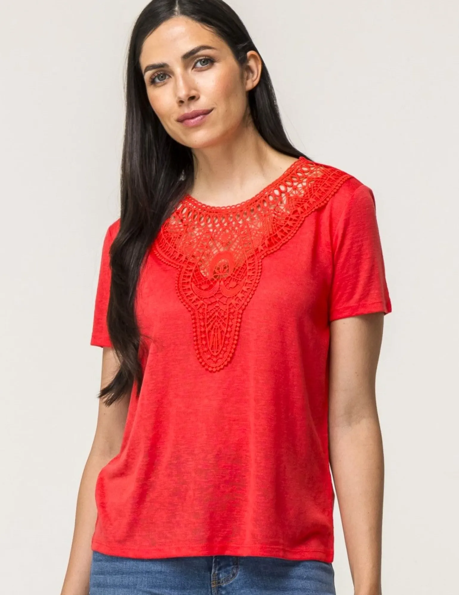 Donna Piazza Italia T-Shirt E Top<T-shirt mezza manica vestibilità regular con applicazione macramè su scollo - Corallo